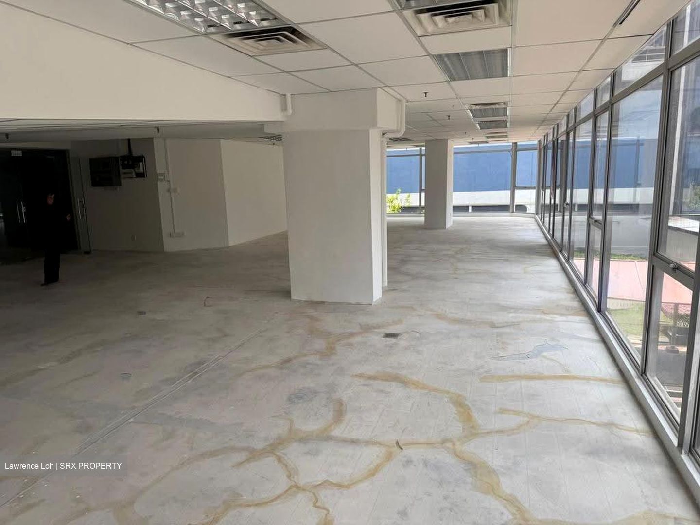 Golden Sultan Plaza (D7), Office #611829741